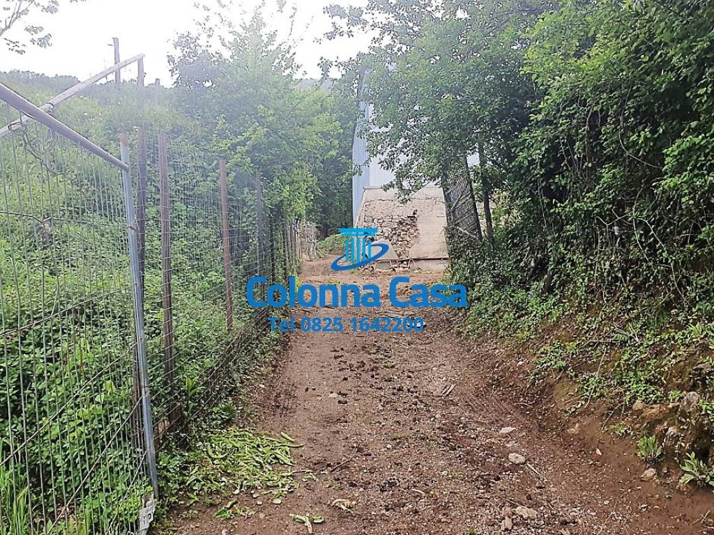 Terreno a Baronissi in Via Lucarelli - Foto 4