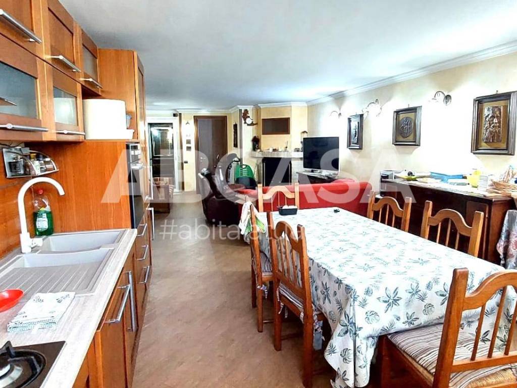 Villa a Cisterna di latina in Corso della Repubblica - Foto 5