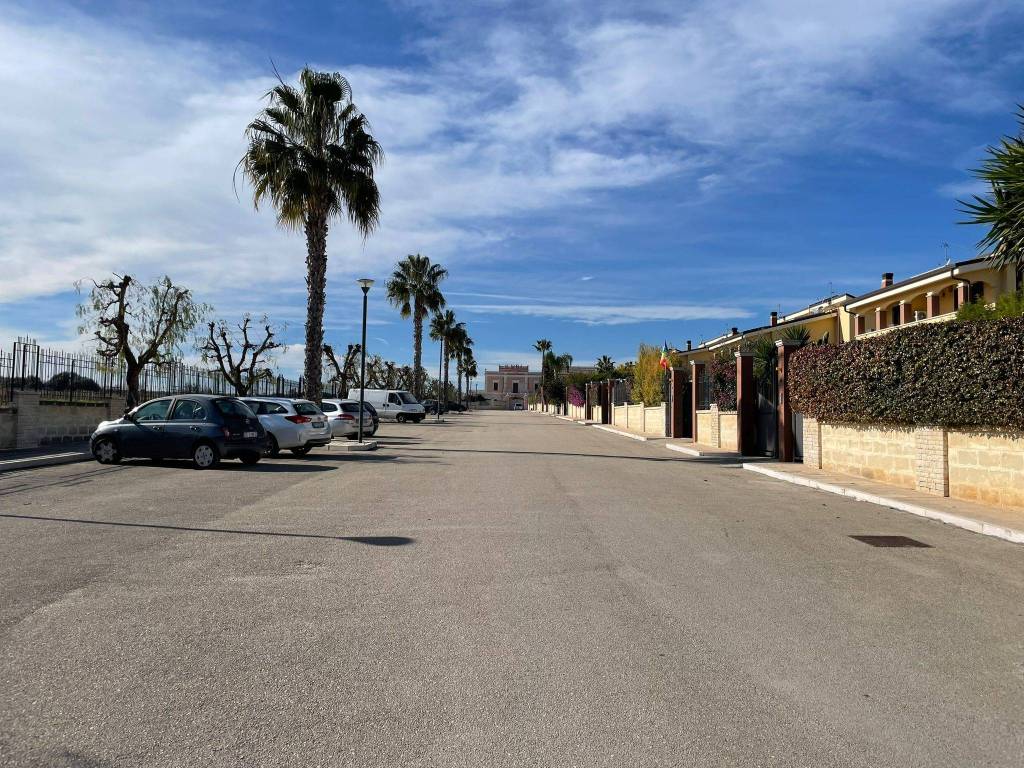 Villa a Trani in Via Monte d'Alba - Foto 2