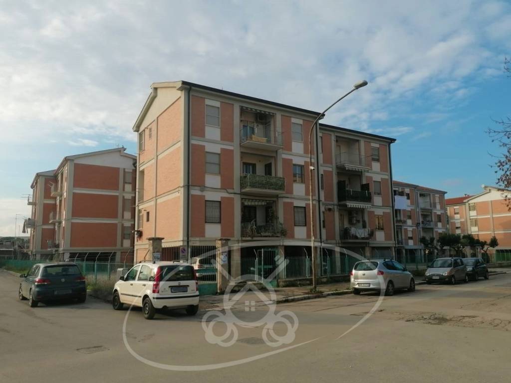 Box / garage a Foggia in Via Luigi Obertj - Foto 5