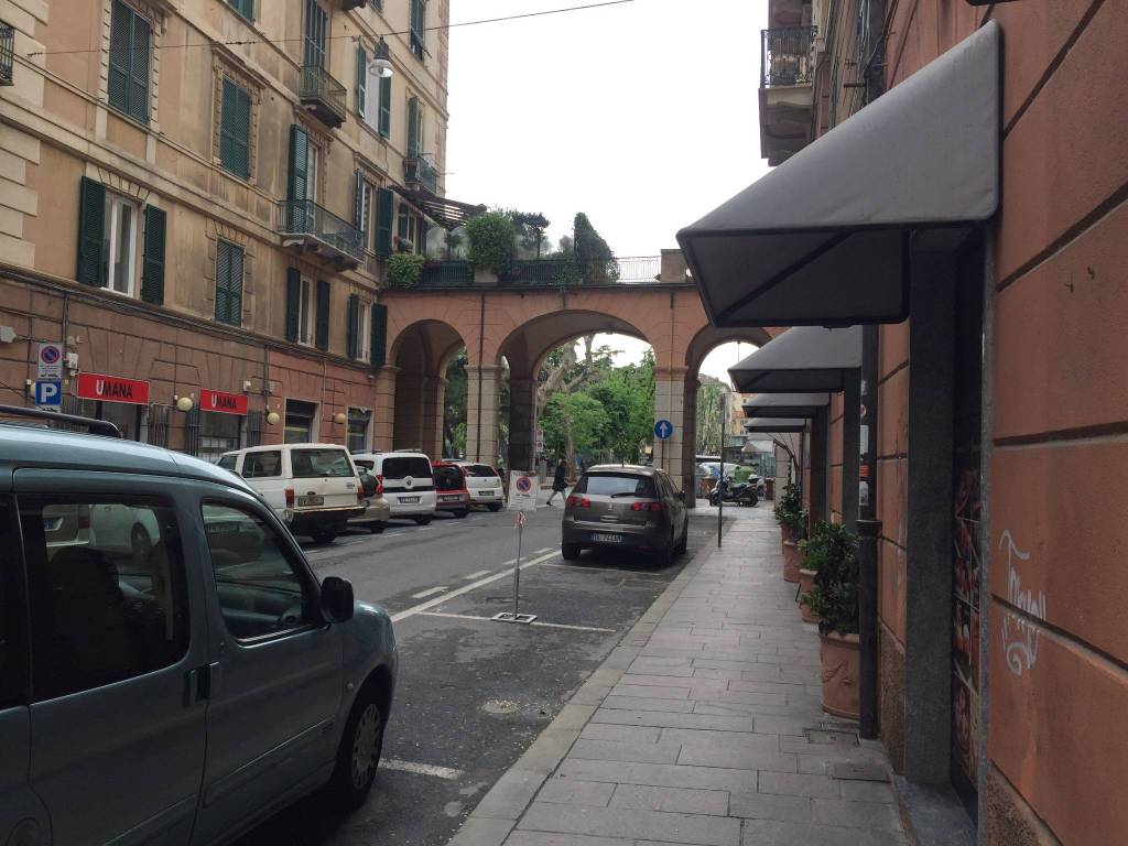 Appartamento a Savona in Via Bartolomeo Guidobono - Foto 2