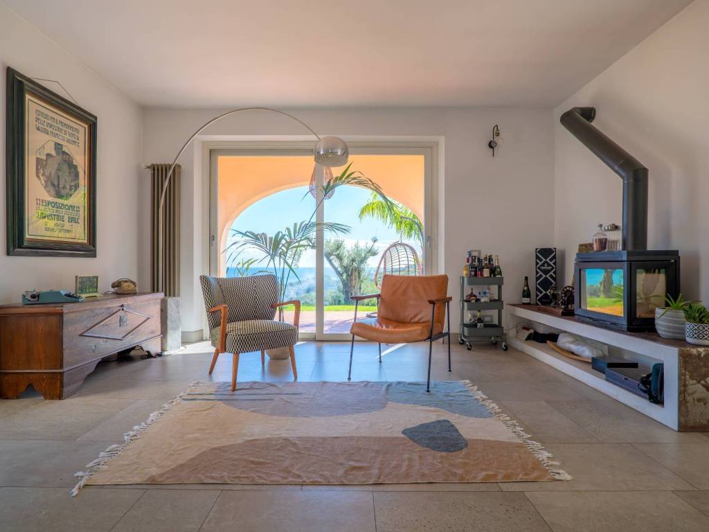 Villa a Pietra ligure in Via San Sebastiano, 30 - Foto 3