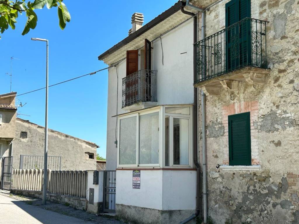 Casa indipendente a Castiglione a casauria in Via Piano da Capo - Foto 3