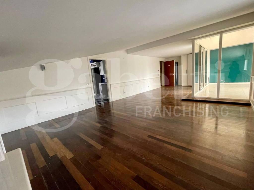 Attico / mansarda a Andria in via dandolo, 53 - Foto 4