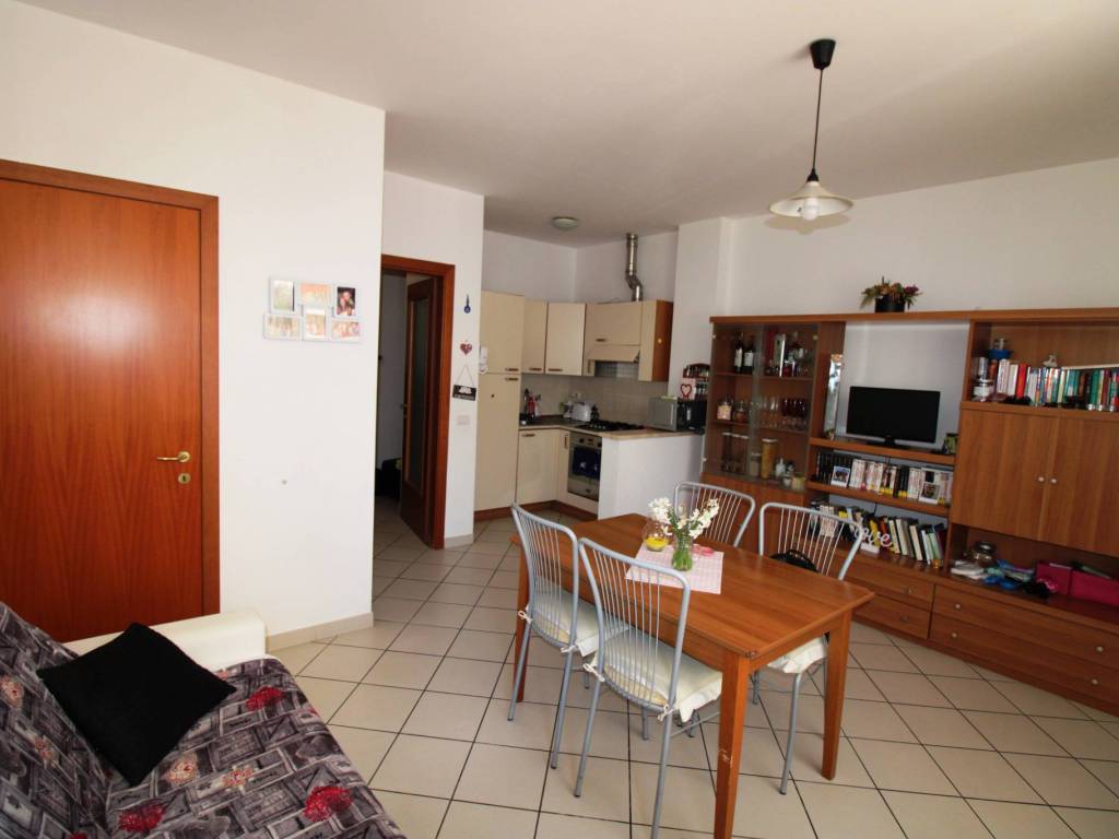 Appartamento a Civitanova marche in Via Cristoforo Colombo, 8 - Foto 2