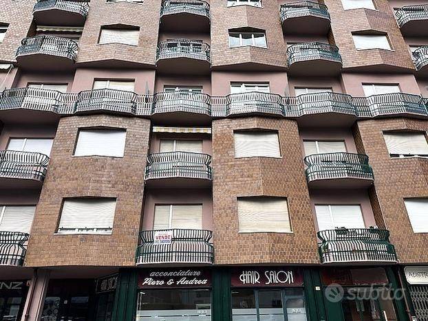 Appartamento a Cuneo in Via Sacco E Vanzetti, 12100 Cuneo Cn, Italia - Foto 2