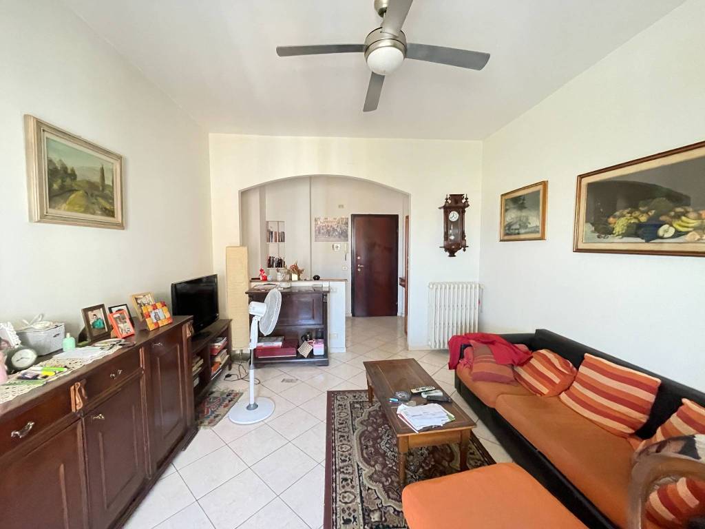 Appartamento a Salsomaggiore terme in Viale Giacomo Matteotti, 14 - Foto 2