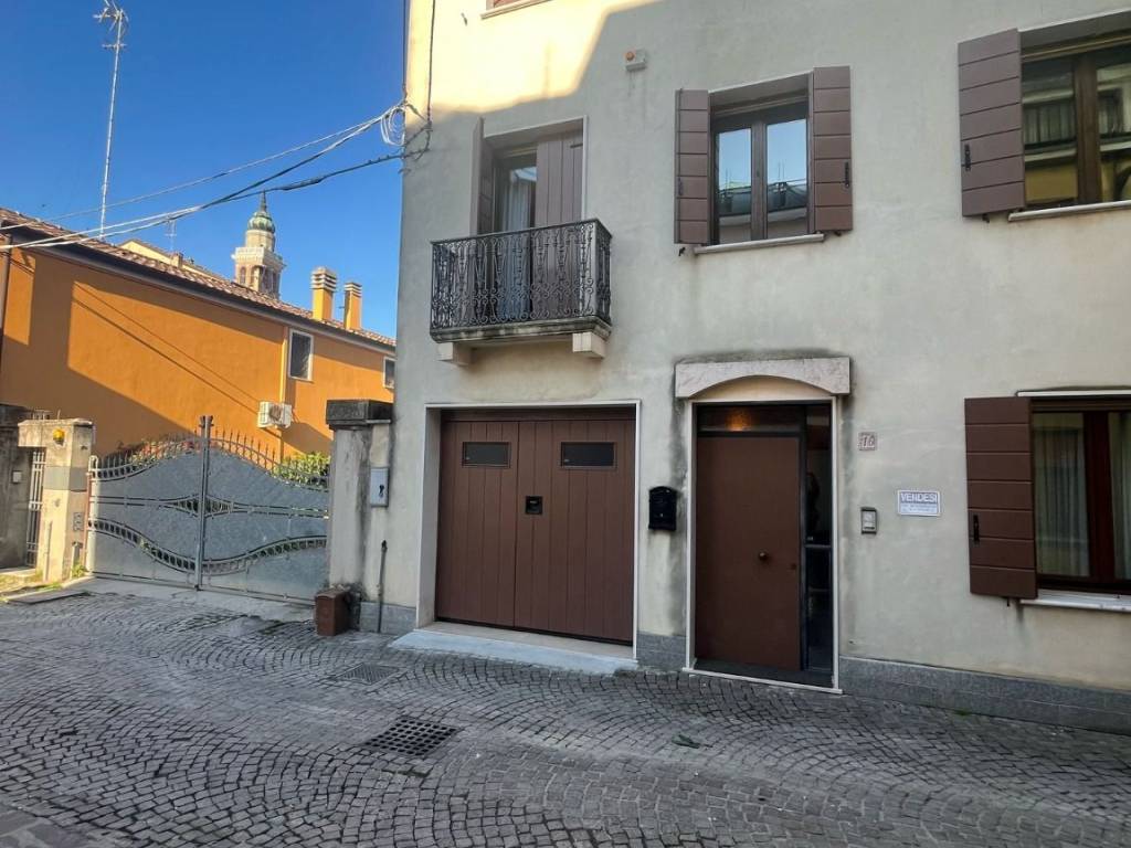 Villa a Adria in Via Riccardo Malfatti - Foto 3