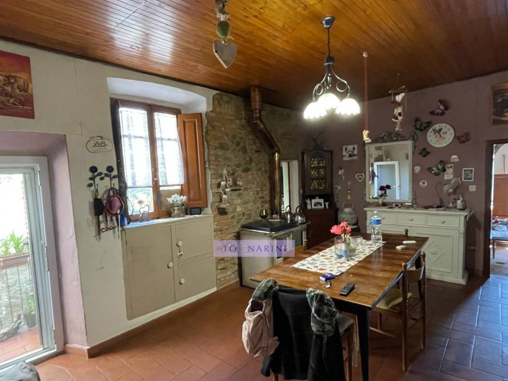 Casa indipendente a Massa e cozzile in Via del Suffragio - Foto 2