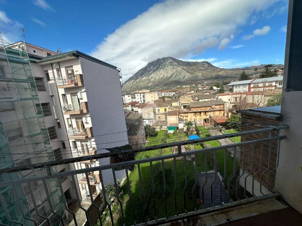 Appartamento a Montesarchio in Piazza Umberto I, 56 - Foto 5