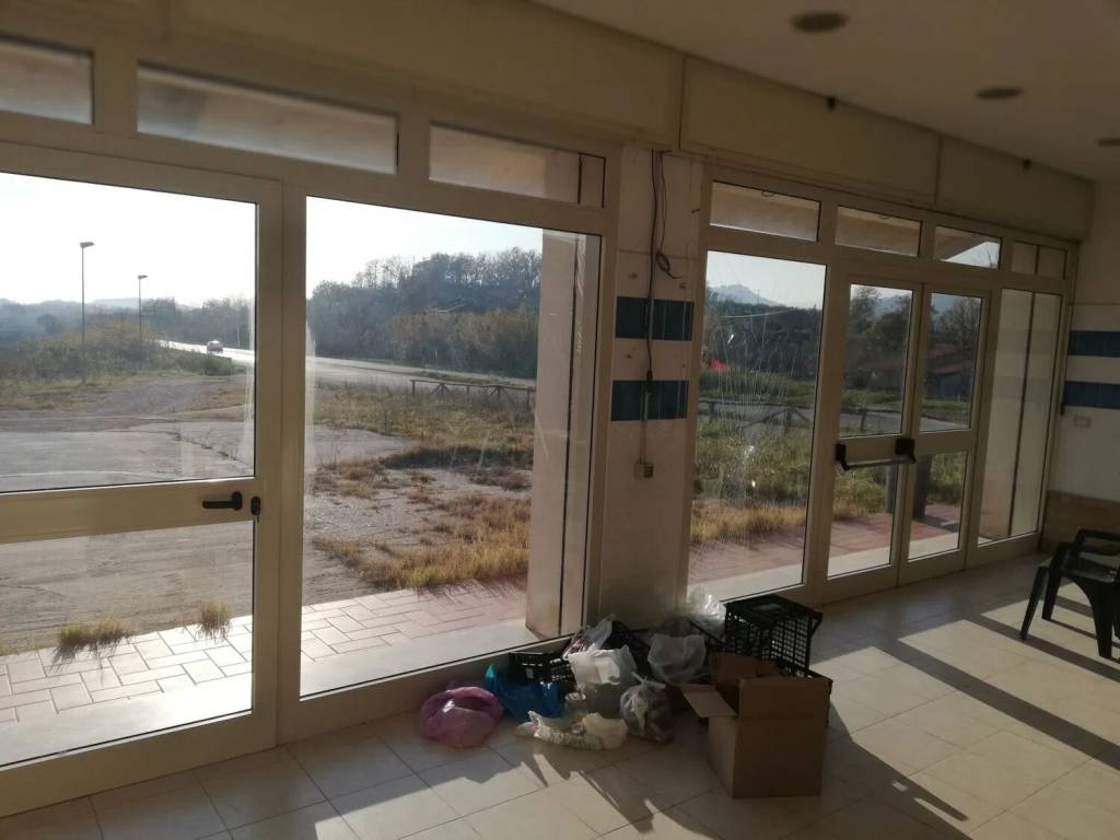 Villa a Castelnuovo parano in Strada Regionale 630 - Foto 3