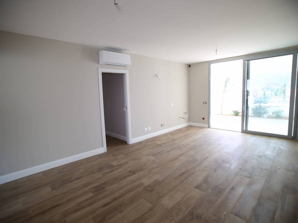Appartamento a Terracina in Via Filippo Brunelleschi - Foto 2
