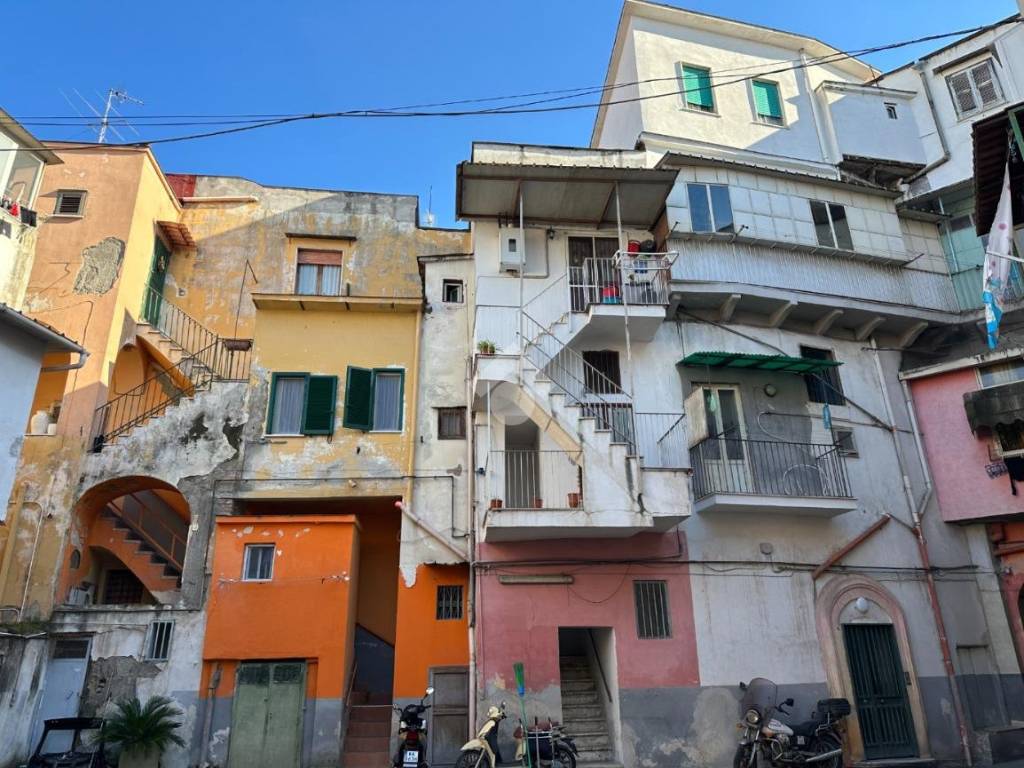Palazzo / stabile a Napoli in Via Principe di Napoli, 12 - Foto 3