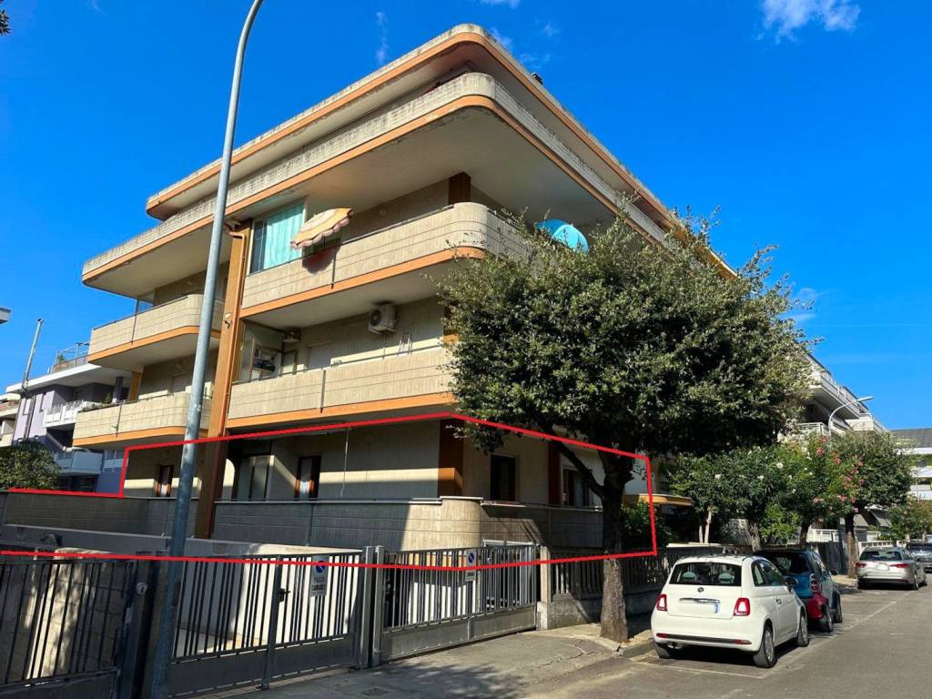 Appartamento a Martinsicuro in Via Vicenza, 5 - Foto 3