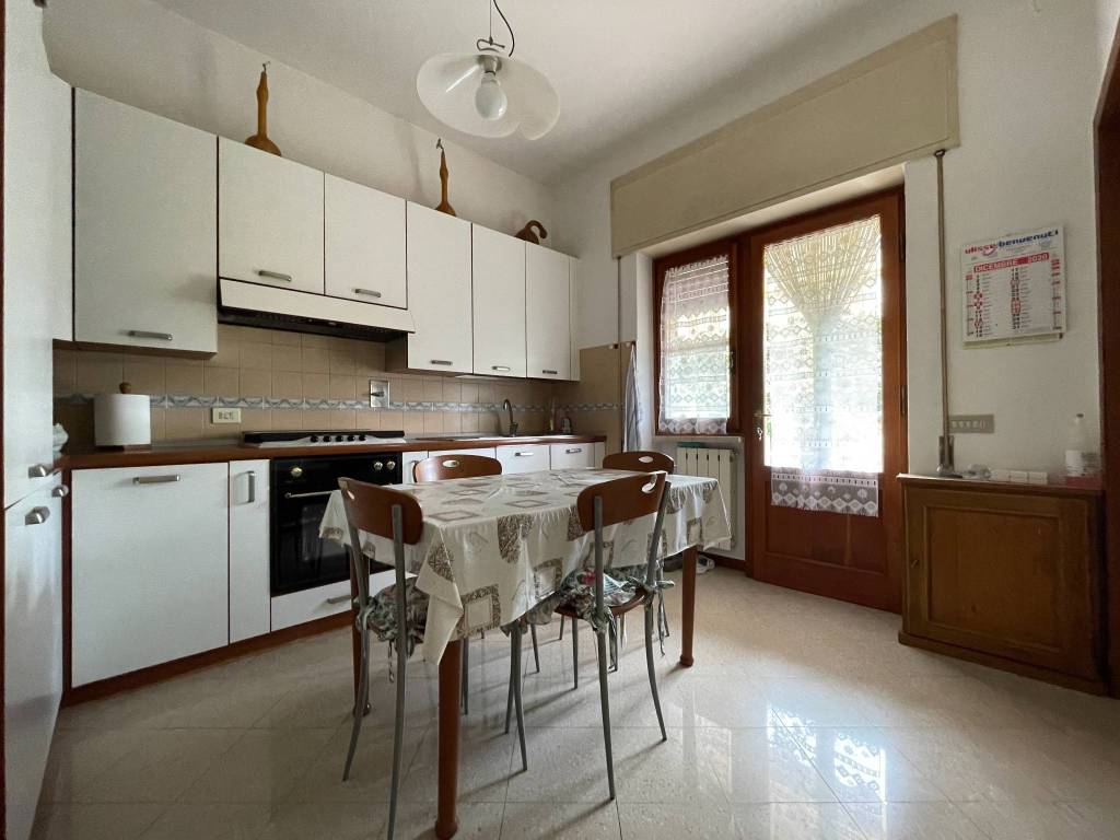 Casa indipendente a Pescia in Via di Sorana - Foto 3