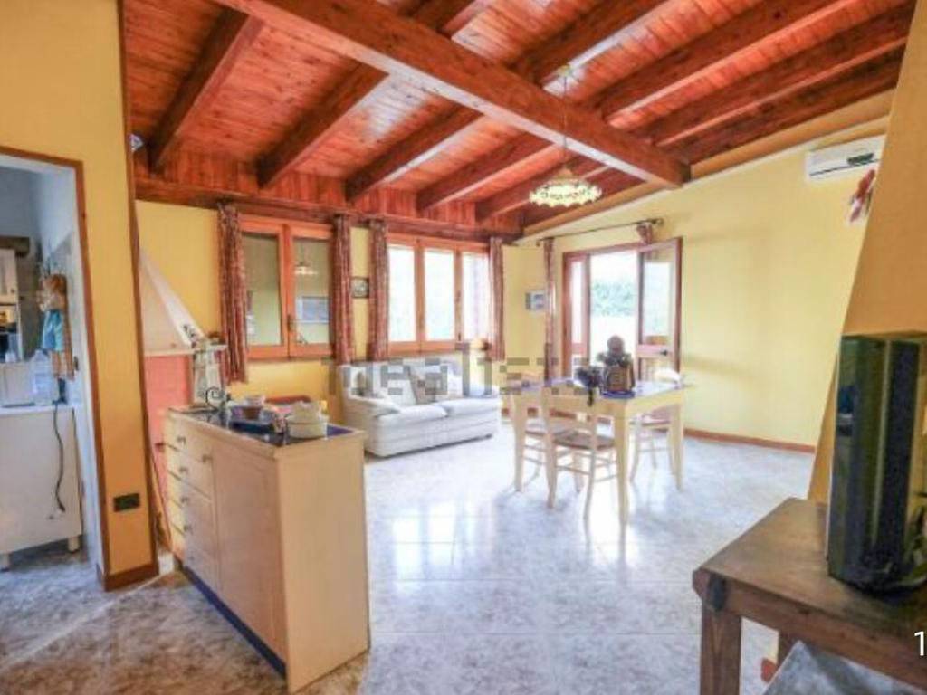 Villa a Specchia in Via Don Tonino Bello - Foto 2