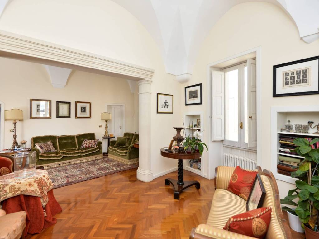 Palazzo / stabile a Lecce in Via Libertini - Foto 4