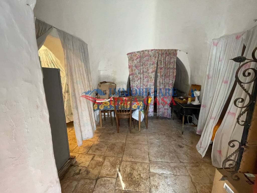 Rustico / casale a Ceglie messapica in SP28 - Foto 4