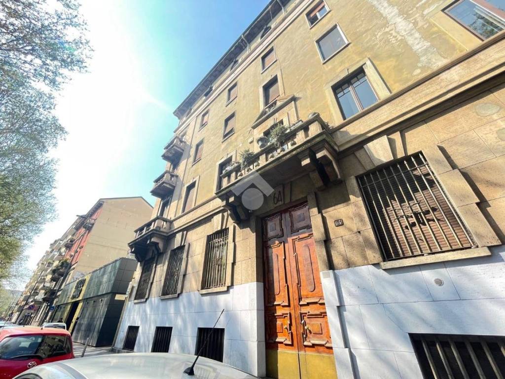 Appartamento a Milano in Viale Edoardo Jenner, 64 - Foto 2