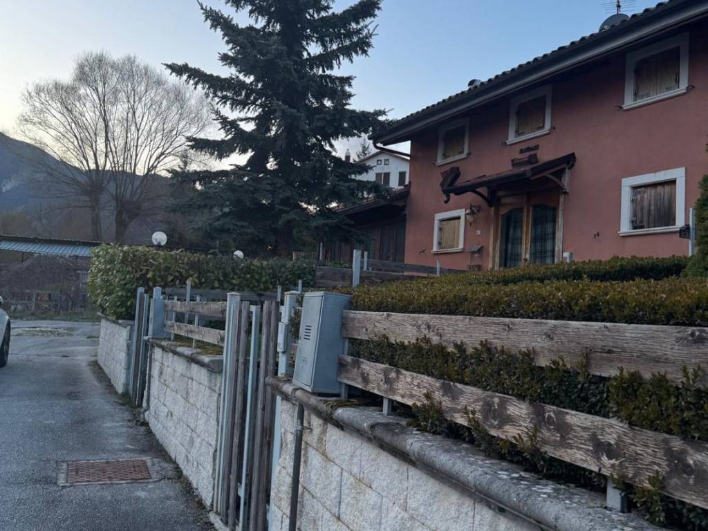 Villa a Castel di sangro in SP119 - Foto 4