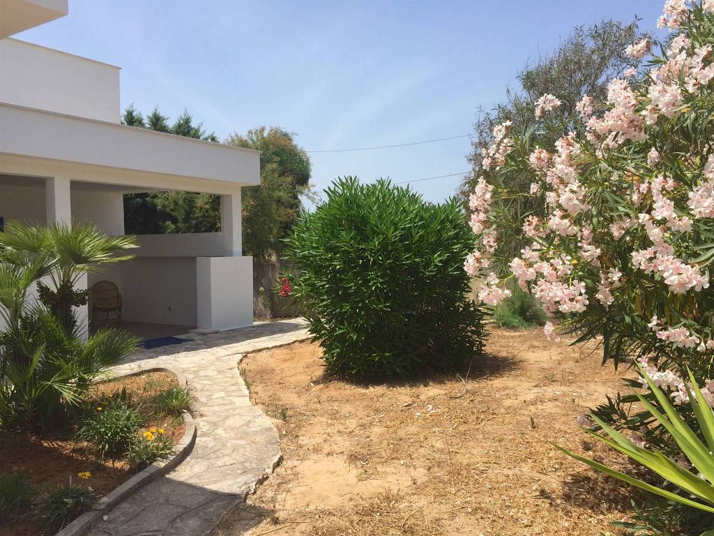 Villa a Maruggio in Via Litoranea Salentina - Foto 4