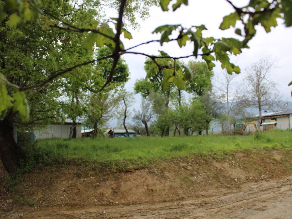 Terreno a Montorio al vomano in Strada Statale del Gran Sasso - Foto 5