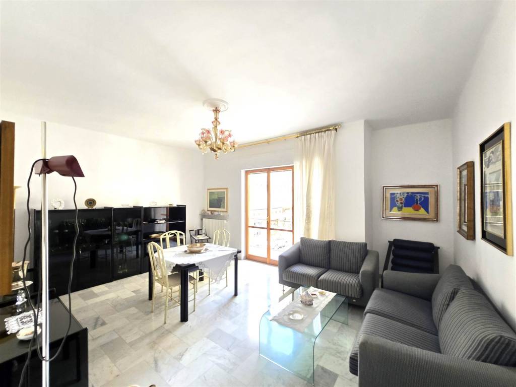 Appartamento a Monopoli in Via Nino Bixio - Foto 2