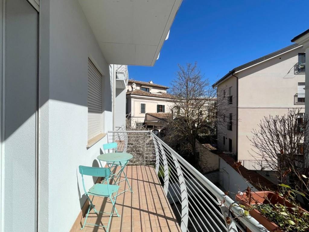 Appartamento a L'aquila in Via Santa Chiara d'Acquili - Foto 2