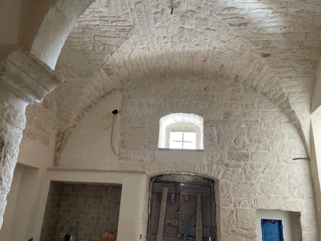 Appartamento a Ceglie messapica in Via Trento - Foto 4