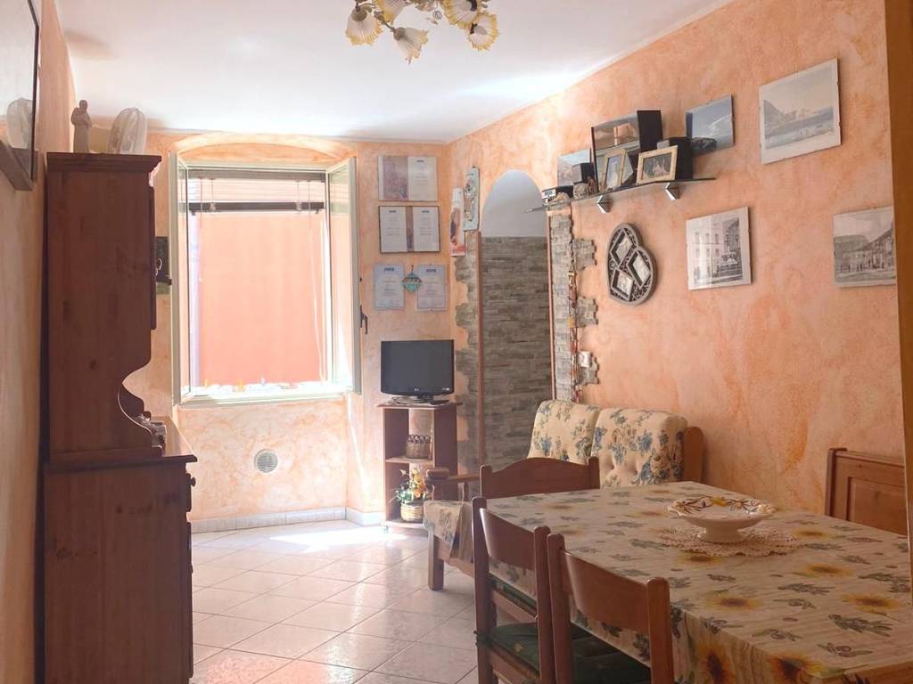 Appartamento a Bosa in Via Serravalle, 28 - Foto 2