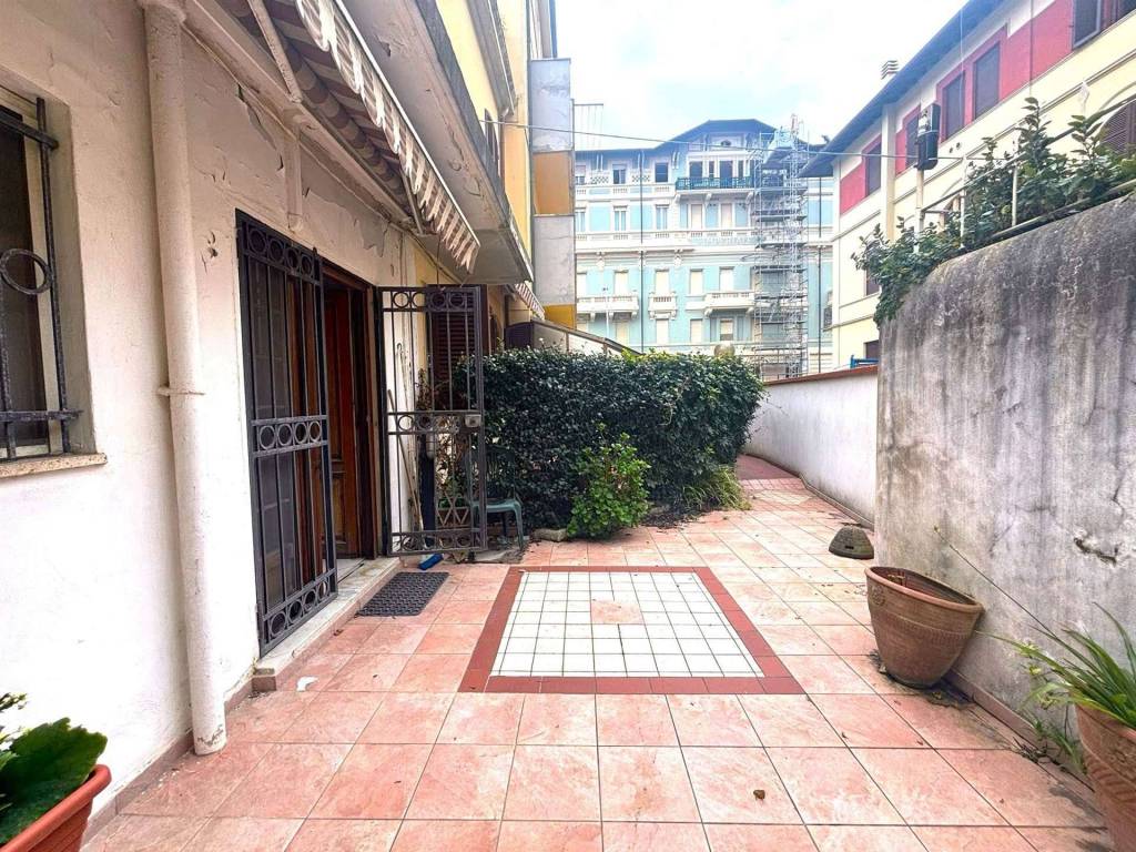 Casa indipendente a Viareggio in VIA GIUSEPPE GIUSTI, 4 - Foto 5