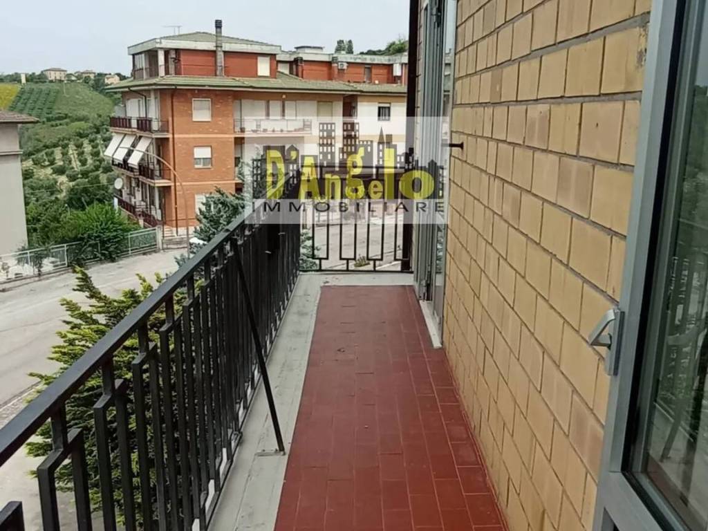 Appartamento a Offida in Via Camillo Benso Conte Di Cavour, 52 - Foto 3