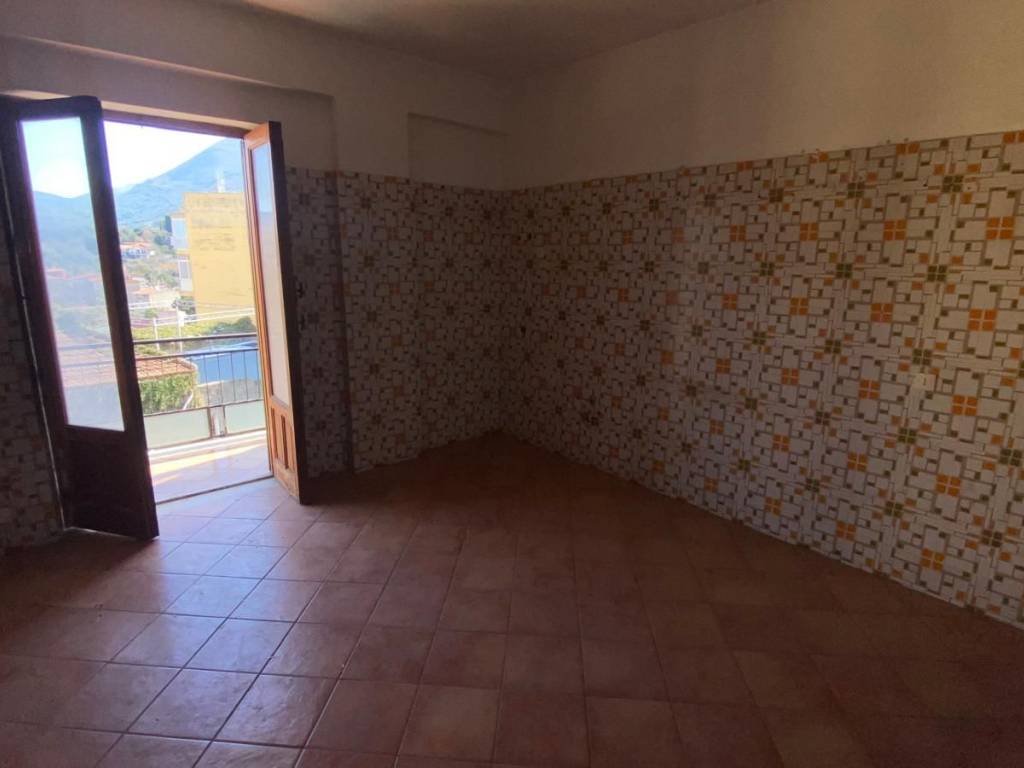 Appartamento a Carini in Via Francesco Cangialosi - Foto 4