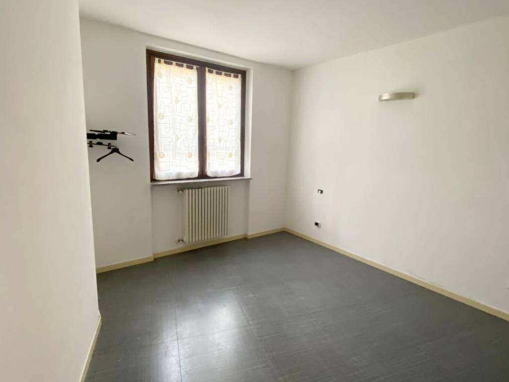 Appartamento a Lodi vecchio in Via Monsignor Cappelletti - Foto 4
