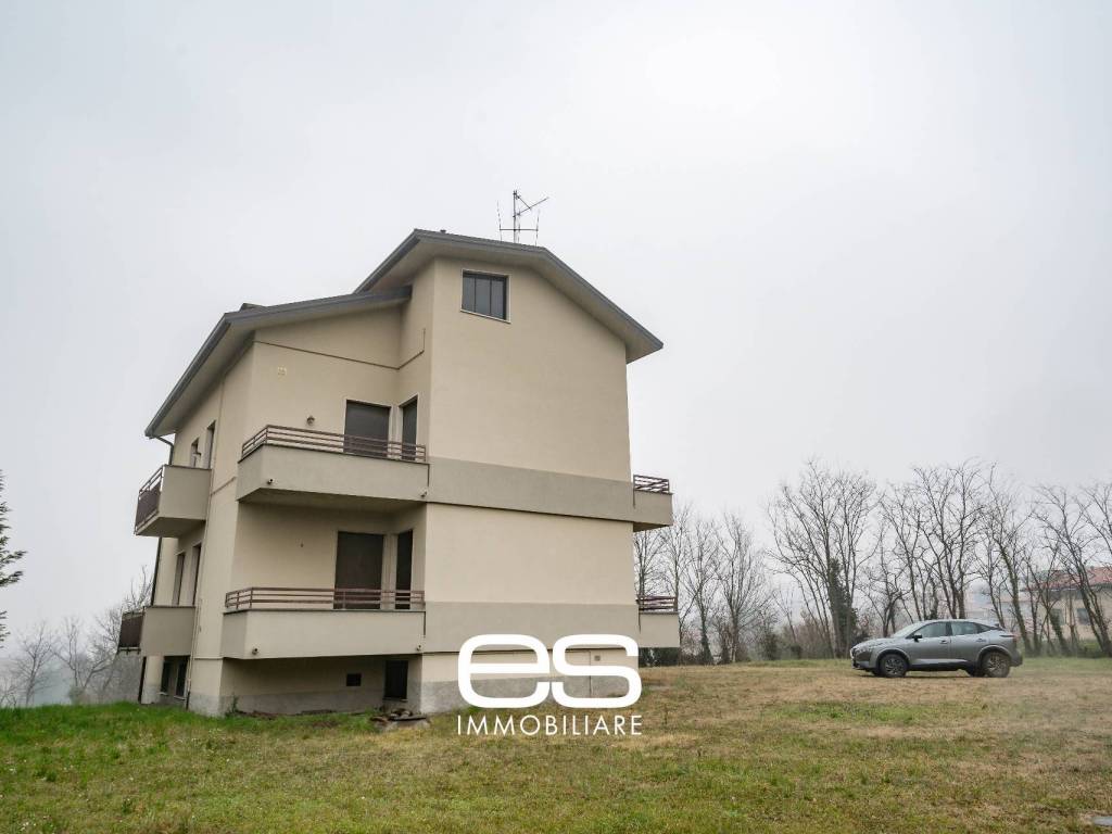 Appartamento a Cassago brianza in Via Matteotti, 5 - Foto 2