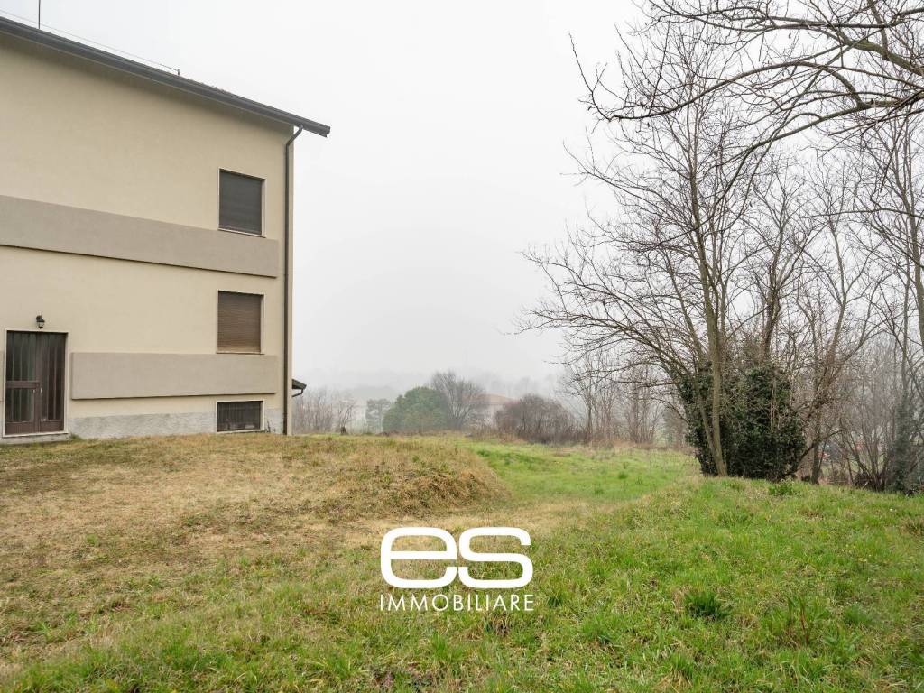 Appartamento a Cassago brianza in Via Matteotti, 5 - Foto 4