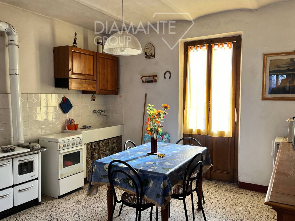 Casa indipendente a Castiglione del lago in Via Lazio, 1 - Foto 5