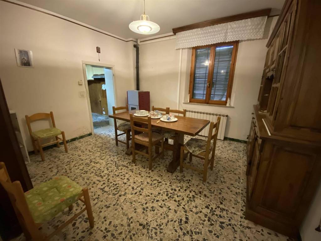 Casa indipendente a Castiglione del lago in Sanfatucchio - Foto 5