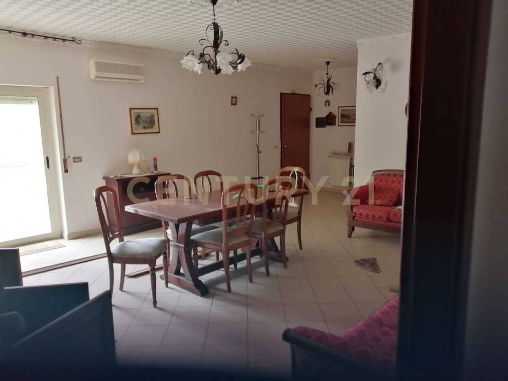 Appartamento a Piazza armerina in Via Letizia Trigona - Foto 2