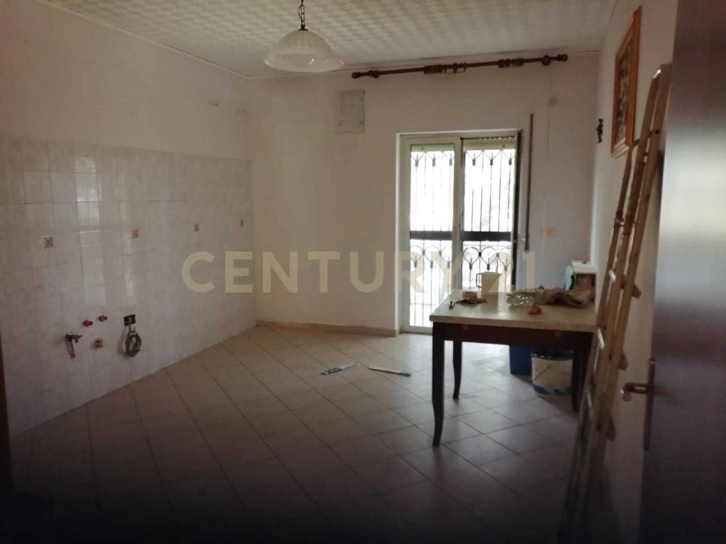 Appartamento a Piazza armerina in Via Letizia Trigona - Foto 4