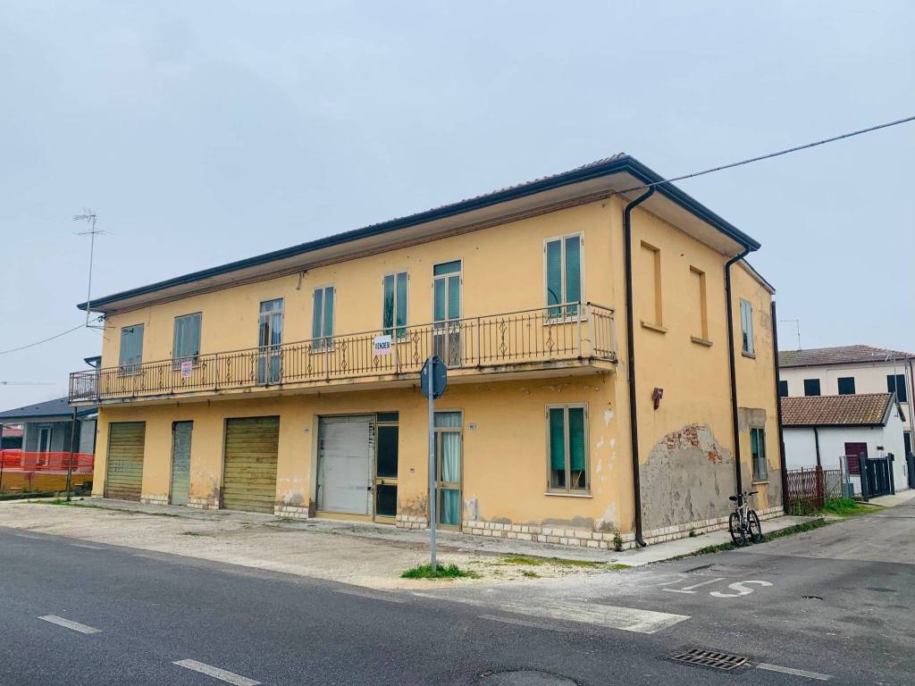 Villa a Porto tolle in Via Roma, 167 - Foto 4