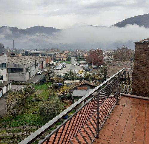 Appartamento a Barga in Via Provinciale Fornaci Di Barga - Foto 3