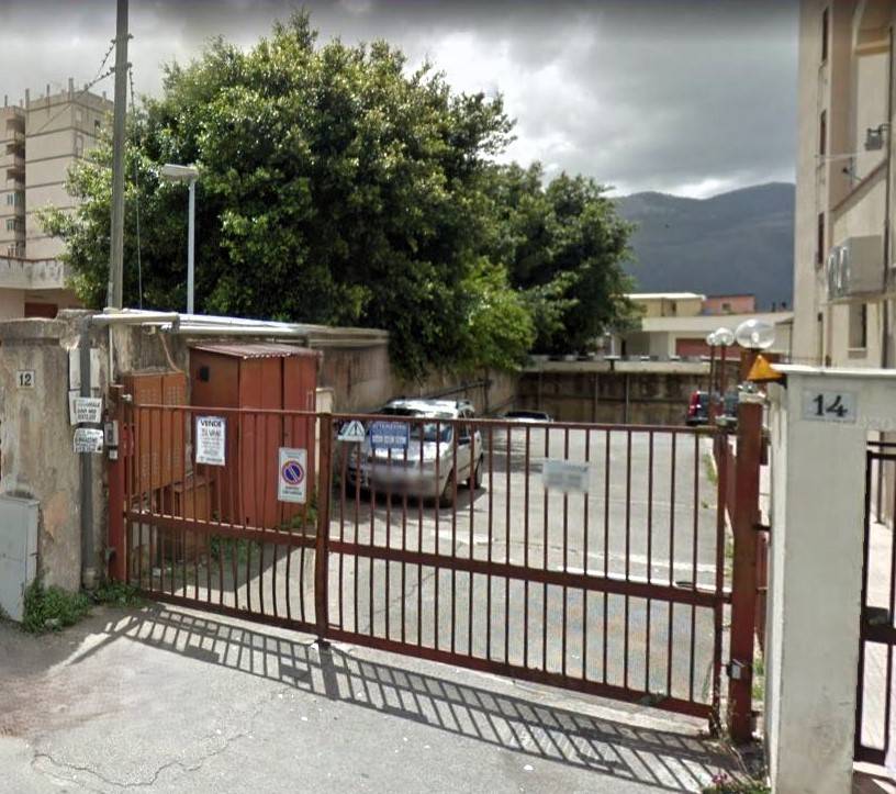 Box / garage a Palermo in Viale Duca degli Abruzzi, 12 - Foto 3