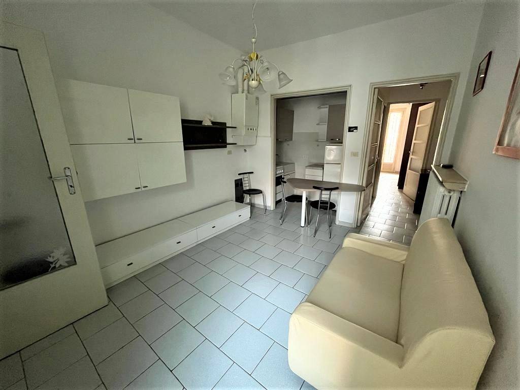 Appartamento a Vercelli in Via Elia Emanuele Foà - Foto 2