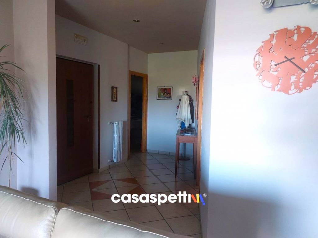 Appartamento a Giffoni sei casali in via serroni - Foto 2