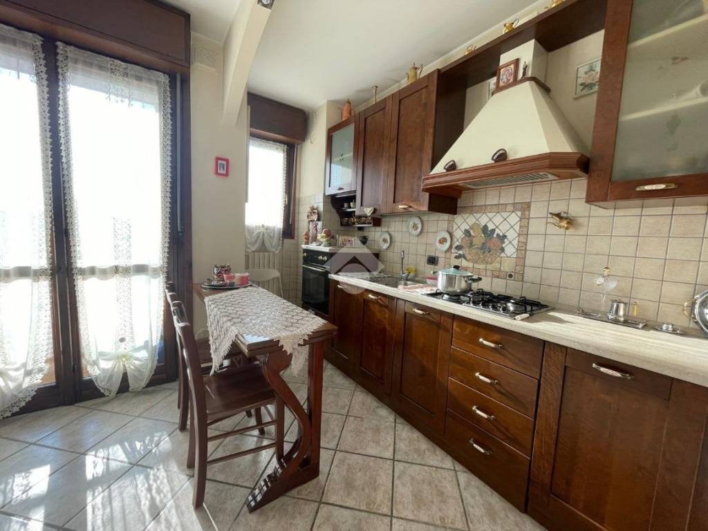 Appartamento a Desio in Via Monsignor Luigi Castelli, 10 - Foto 5