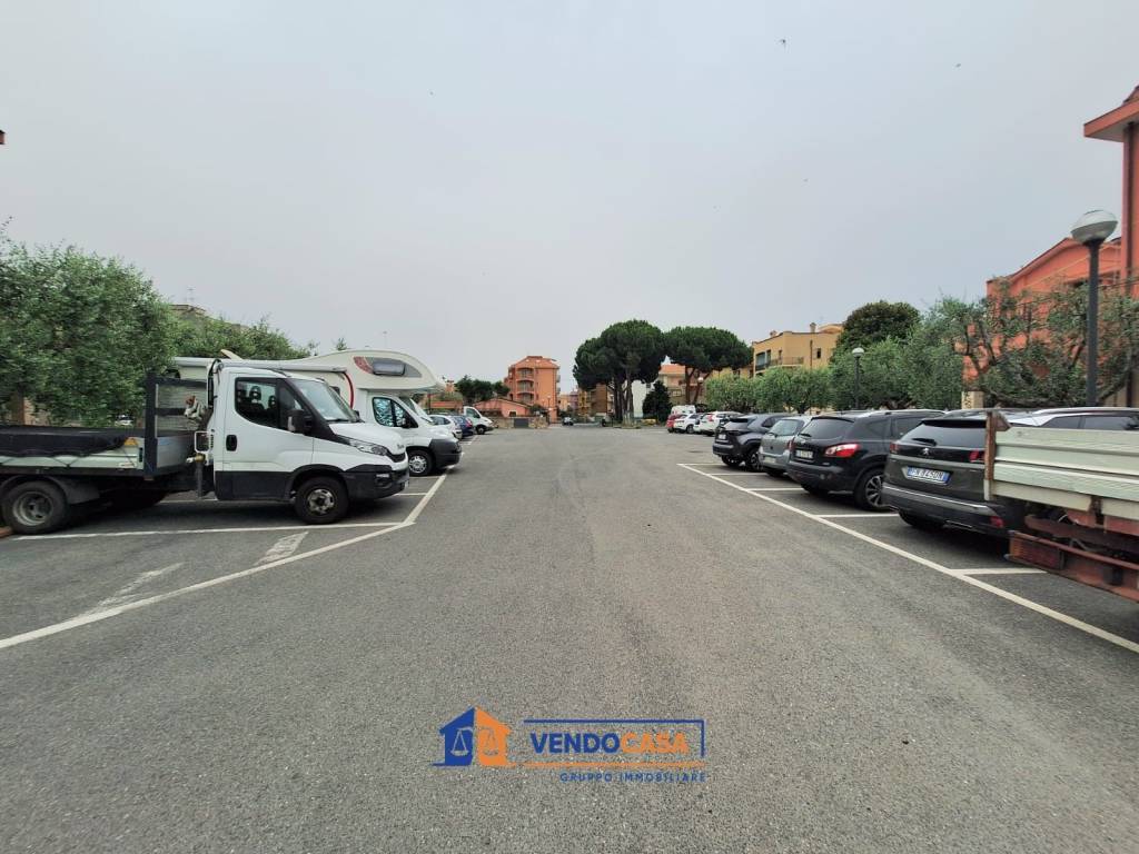 Box / garage a Pietra ligure in Via Piani - Foto 4