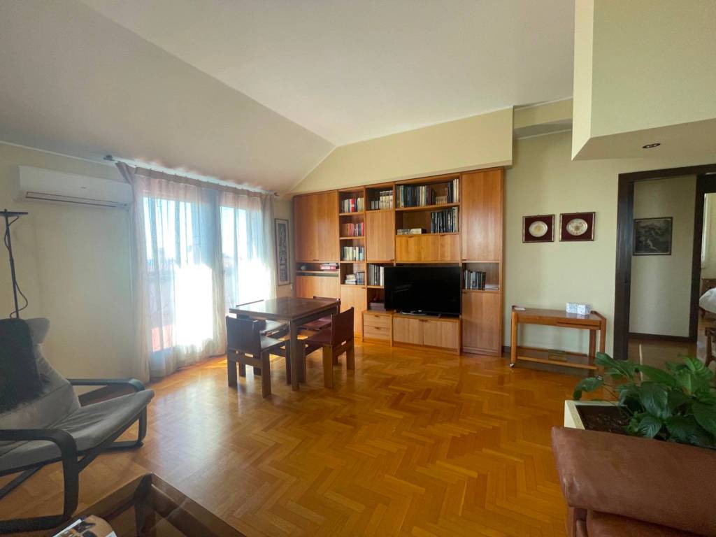 Appartamento a Merate - Foto 2