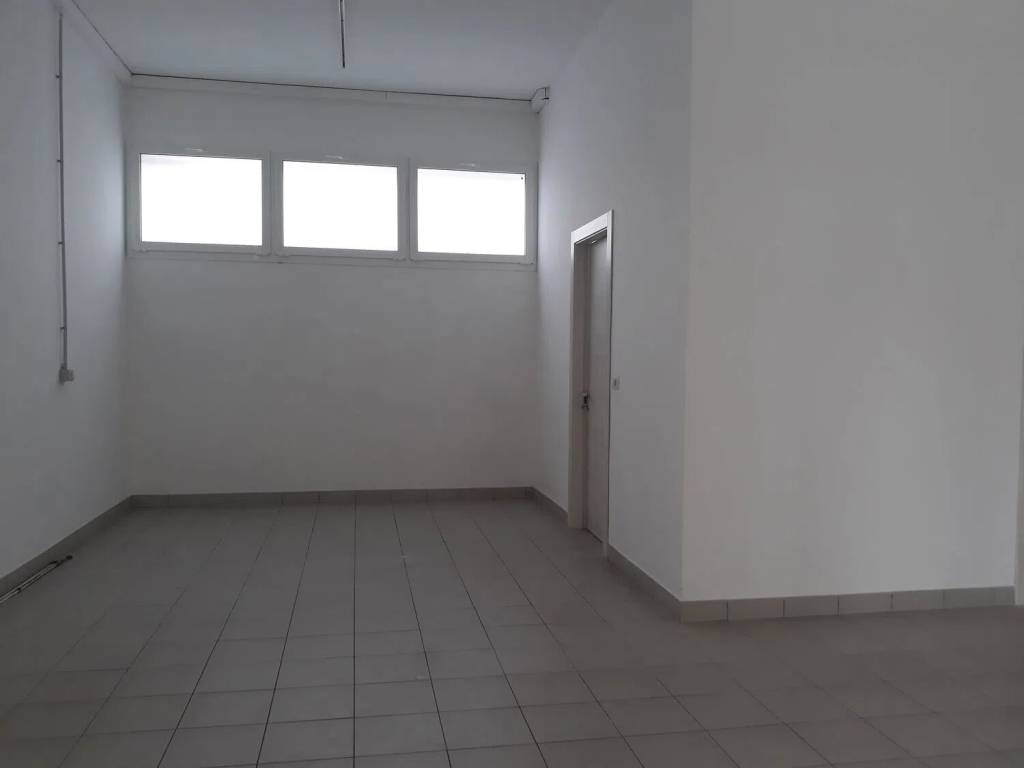 Immobile a Rimini in Viale Regina Margherita, 55 - Foto 3