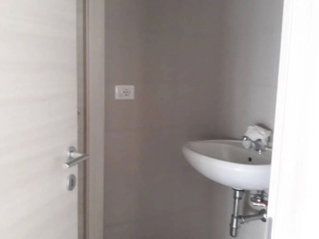 Immobile a Rimini in Viale Regina Margherita, 55 - Foto 4